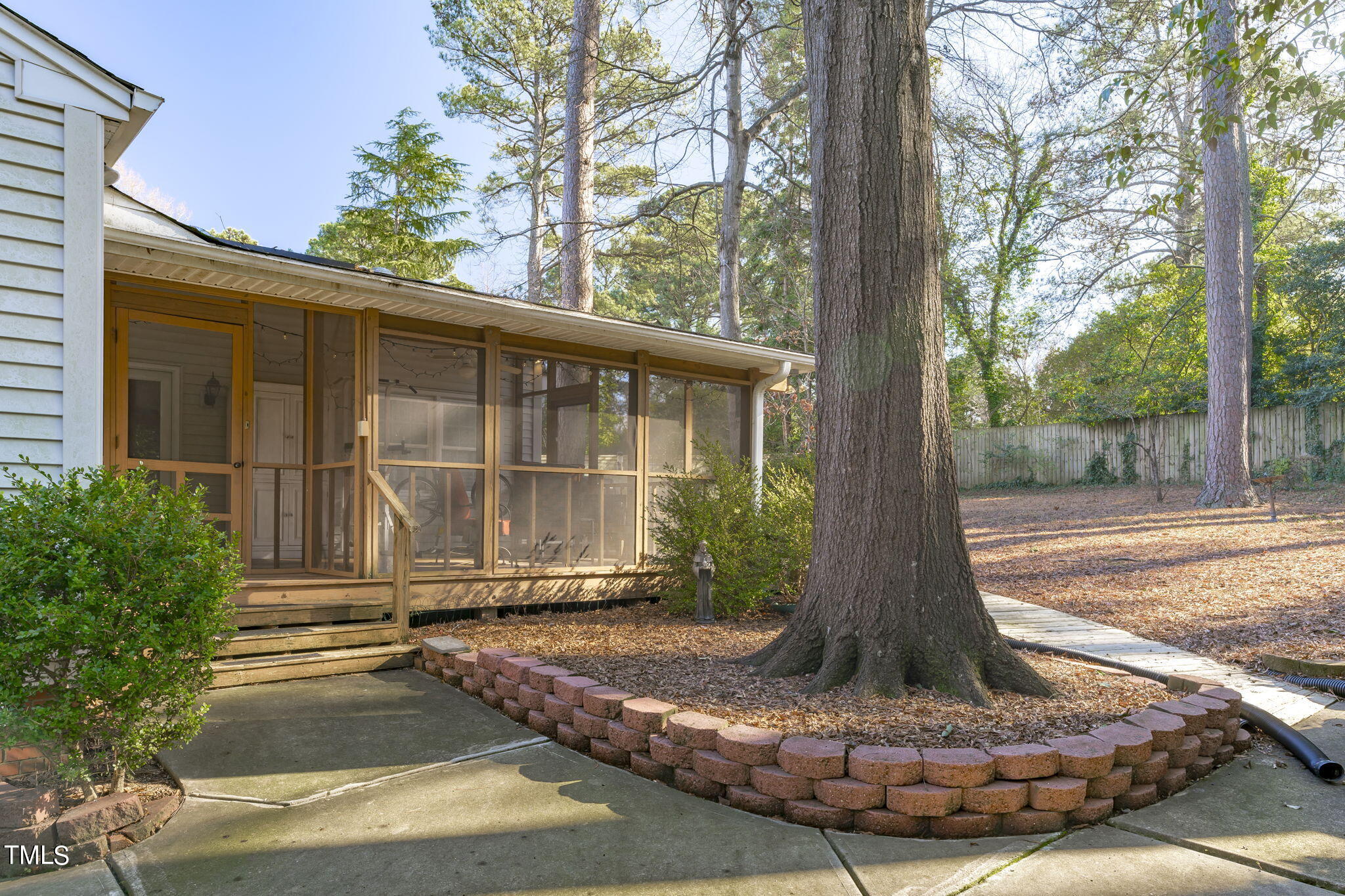 3423 Redbud Lane Raleigh, NC 27607 - Photo 29 of 33 B (4 of 8)