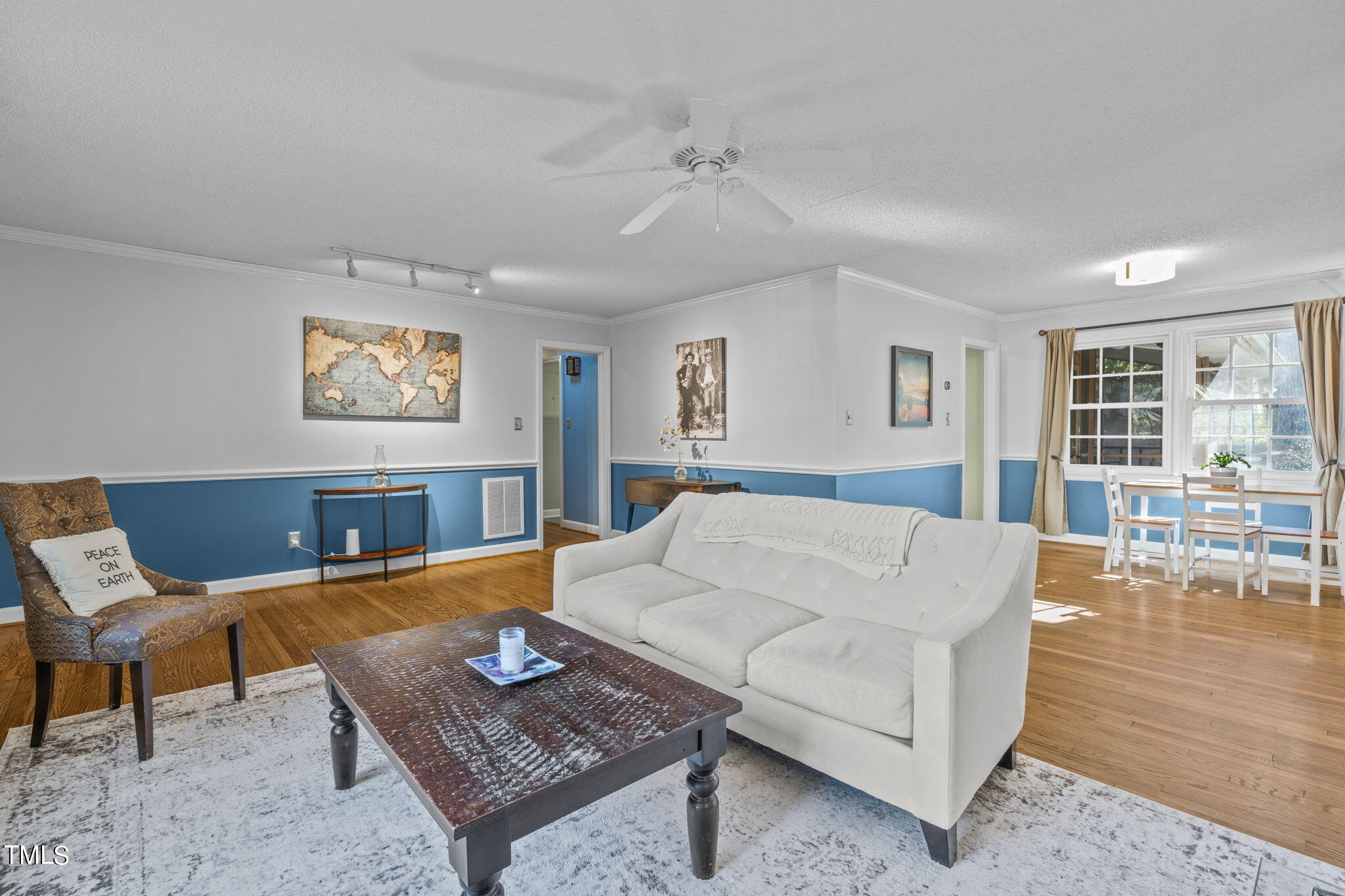 3423 Redbud Lane Raleigh, NC 27607 - Photo 4 of 33 A (4 of 25)