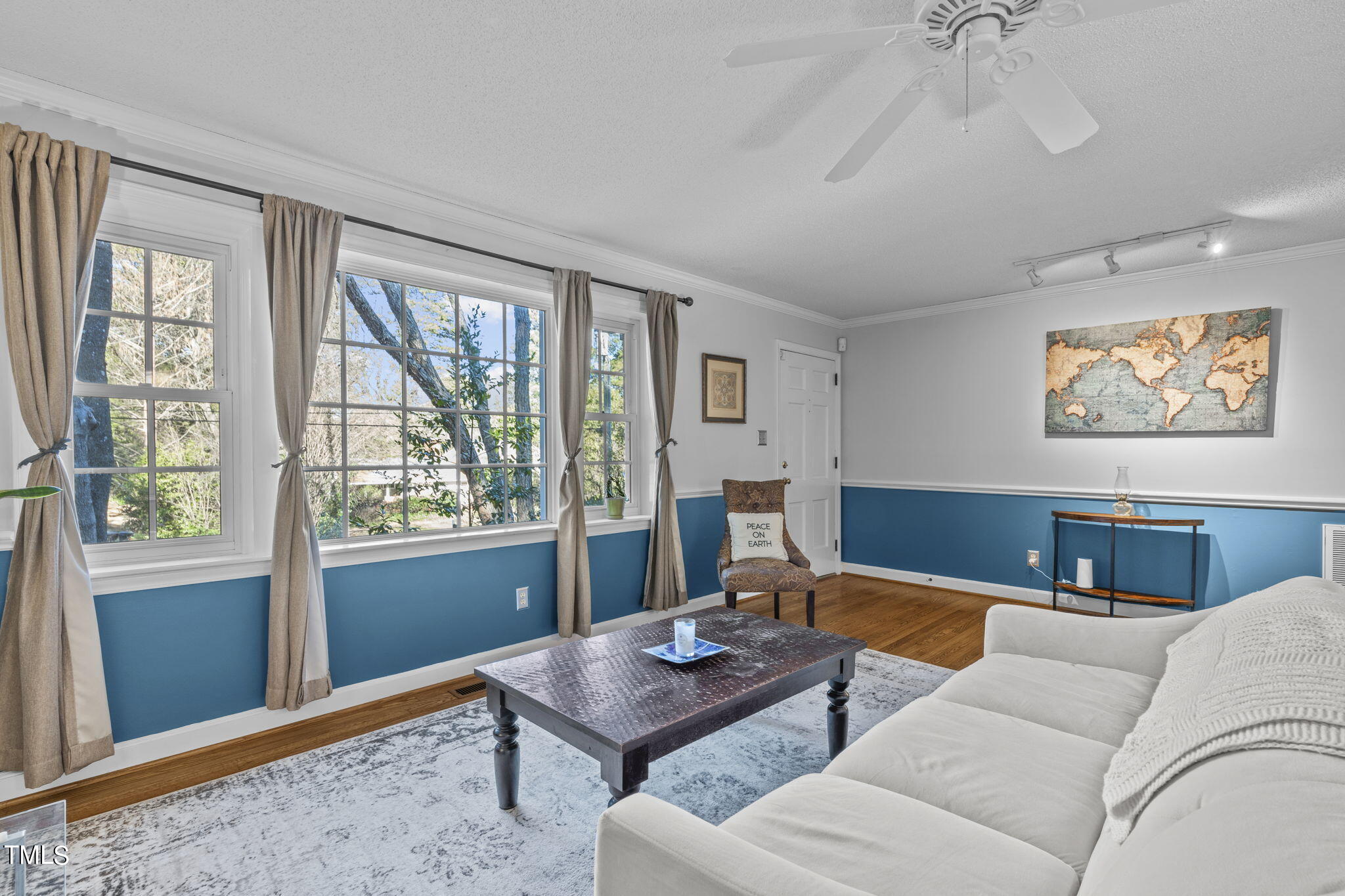 3423 Redbud Lane Raleigh, NC 27607 - Photo 5 of 33 A (5 of 25)