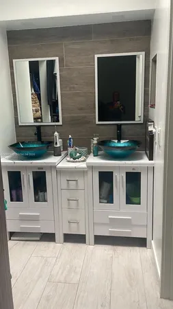 $599,000 | 6633 Northwest 178th Terrace, Hialeah, FL 33015