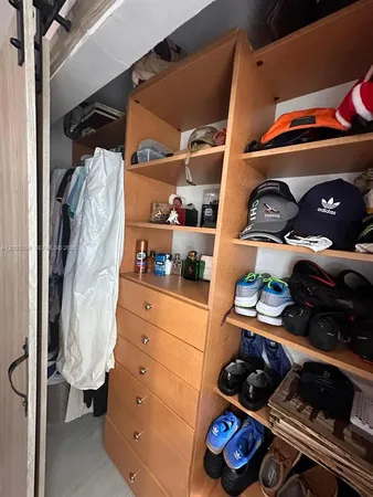 $599,000 | 6633 Northwest 178th Terrace, Hialeah, FL 33015