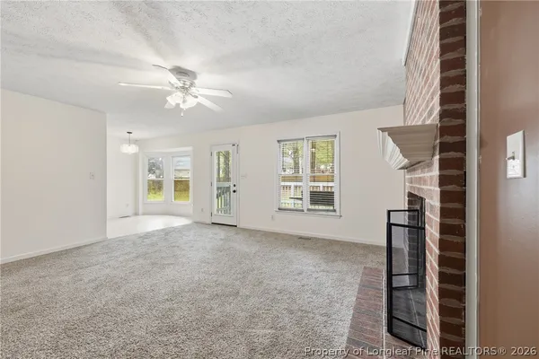 $220,000 | 207 Cobblestone Court, Raeford, NC 28376