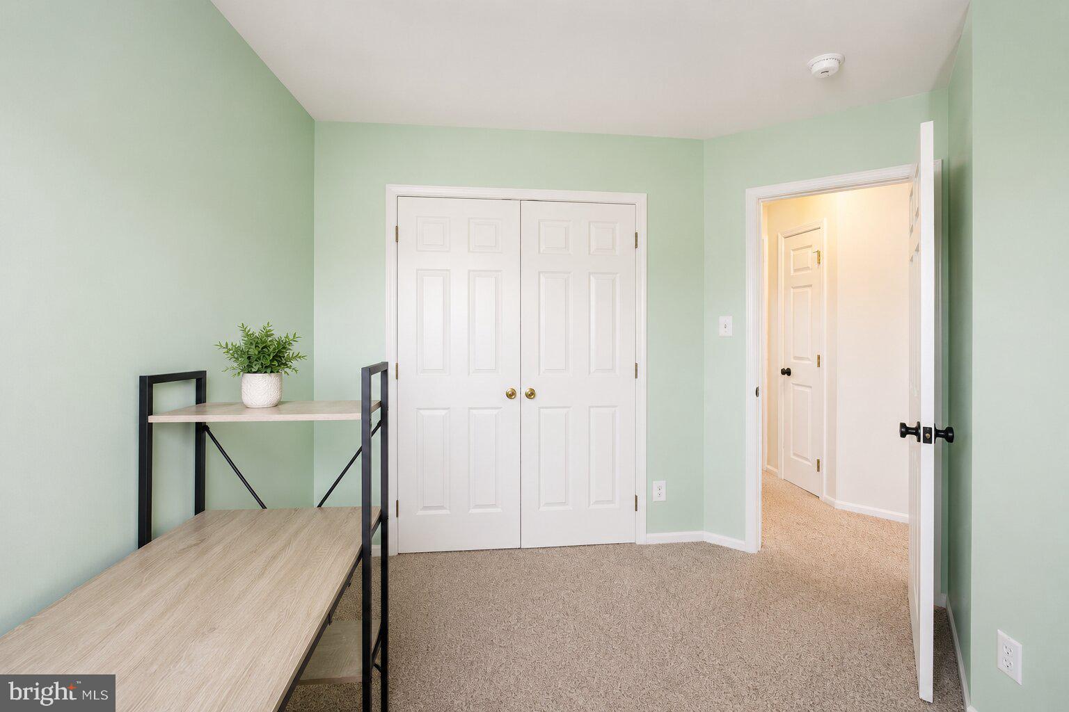 32 Millstream Road Clementon, NJ 08021 - Photo 12 of 16
