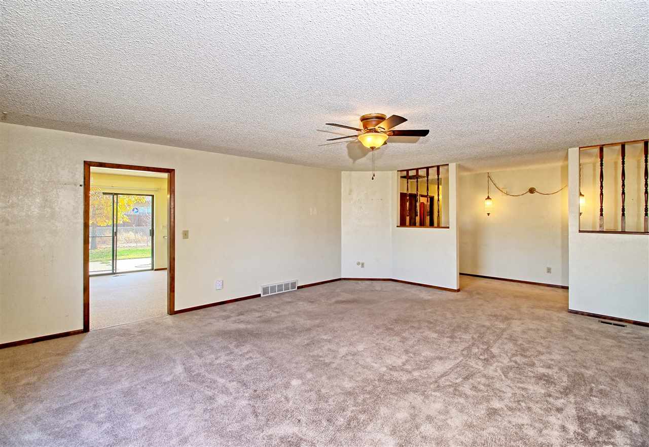 398 Evergreen Road Grand Junction, CO 81501 - Photo 12 of 42 Gallery Image 12