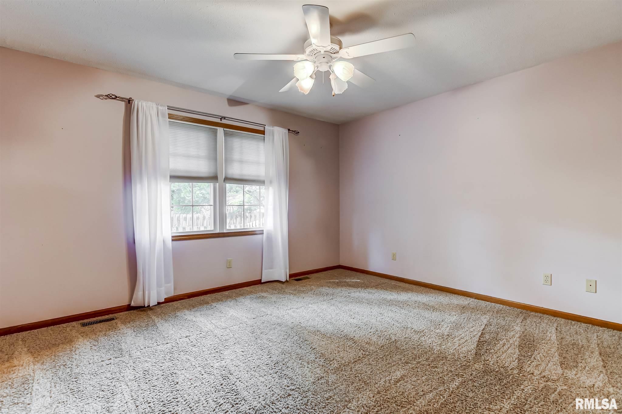 3209 Sequoia Drive Springfield, IL 62712 - Photo 19 of 35 Gallery Image 19