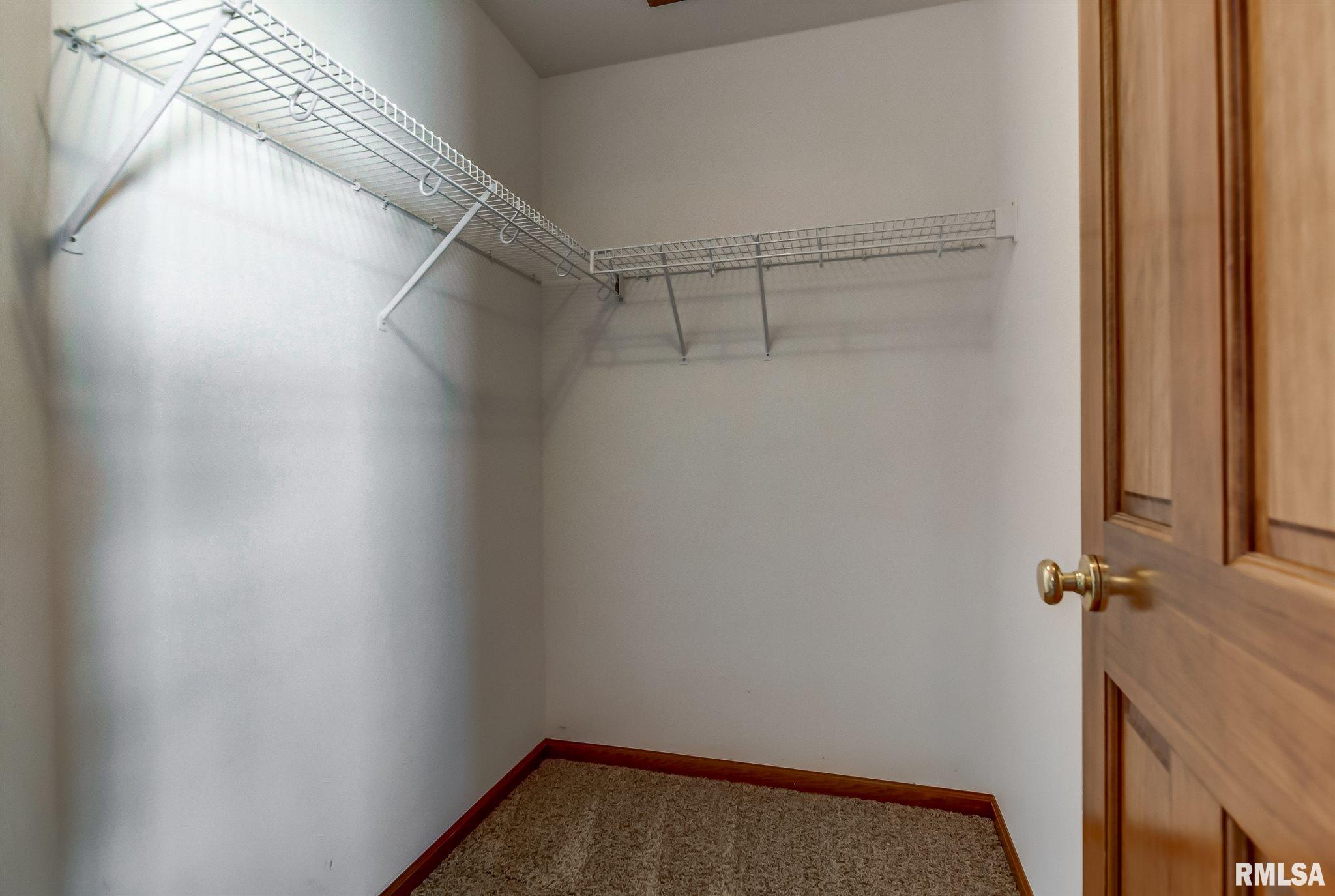 3209 Sequoia Drive Springfield, IL 62712 - Photo 28 of 35 Gallery Image 28
