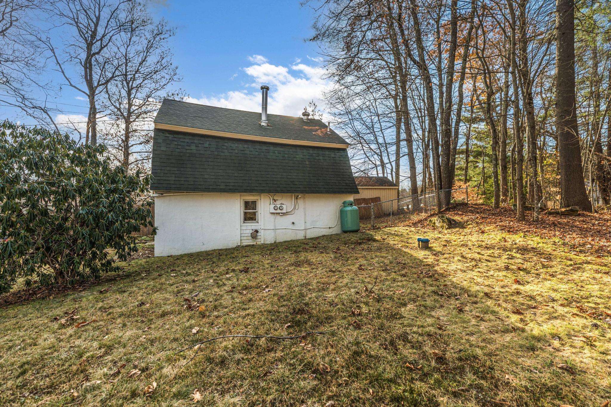 10 Old Wakefield Road Rochester, NH 03868 - Photo 24 of 35