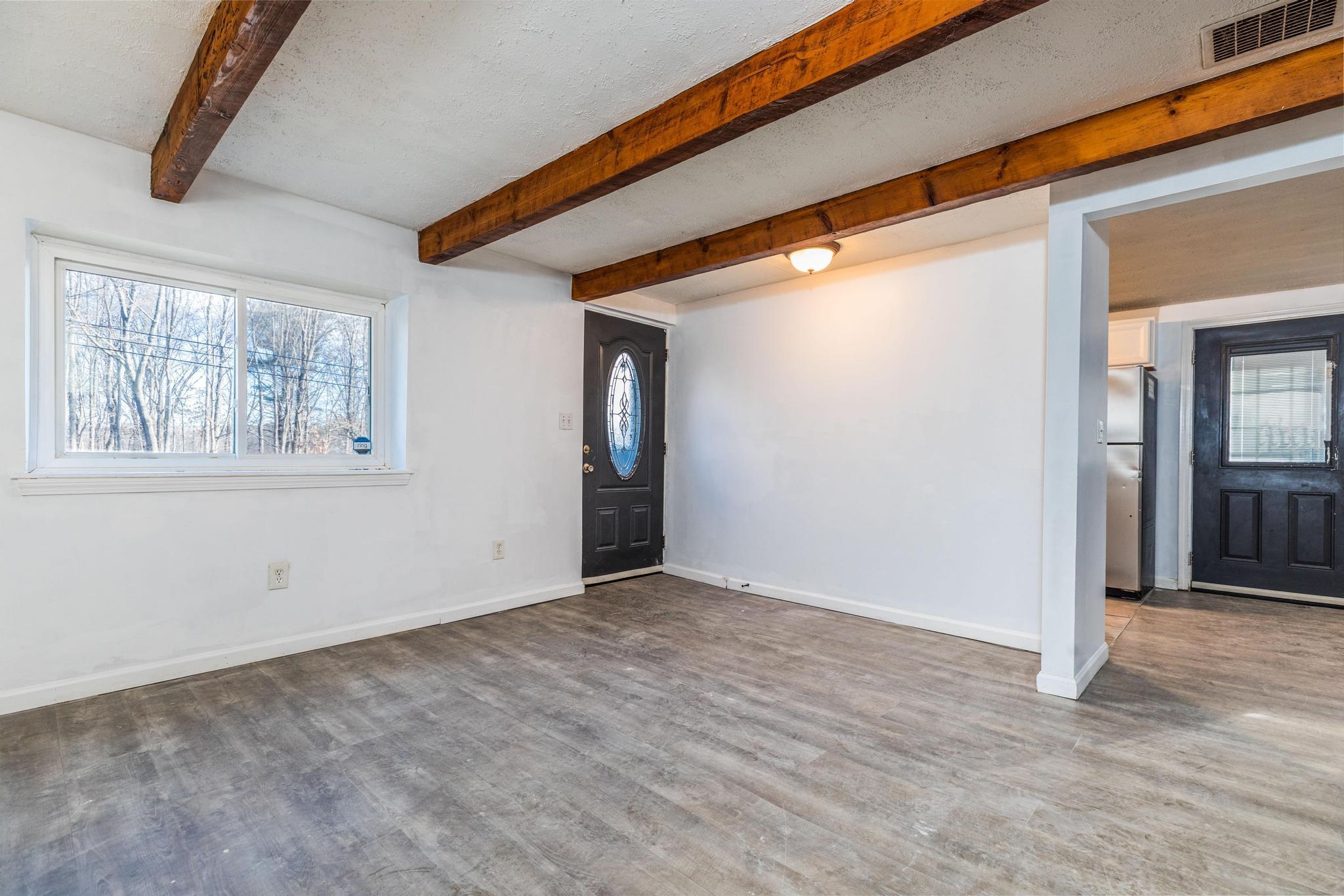 10 Old Wakefield Road Rochester, NH 03868 - Photo 7 of 35