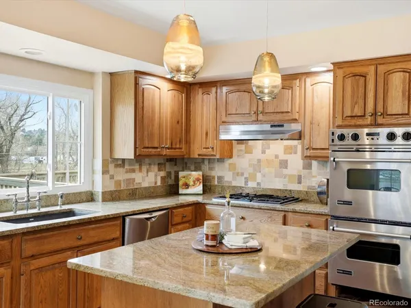 $949,600 | 19402 East Caley Drive, Centennial, CO 80016