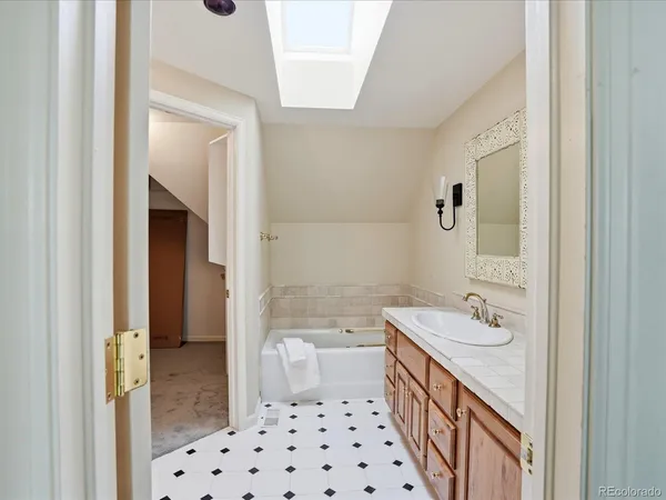 $949,600 | 19402 East Caley Drive, Centennial, CO 80016