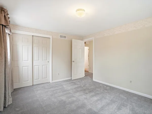 $949,600 | 19402 East Caley Drive, Centennial, CO 80016