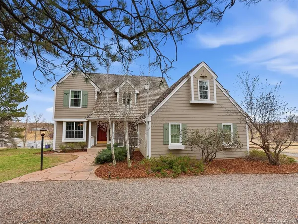$949,600 | 19402 East Caley Drive, Centennial, CO 80016