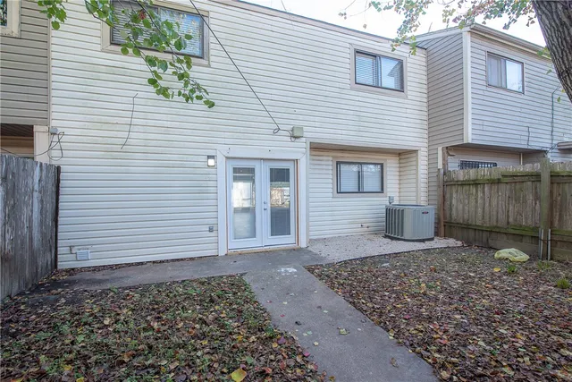 $1,395 | 912 Navidad Street, Bryan, TX 77801