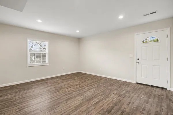 $365,000 | 190 Powers Way, Unit 1 & 2, Aurora, IN 47001