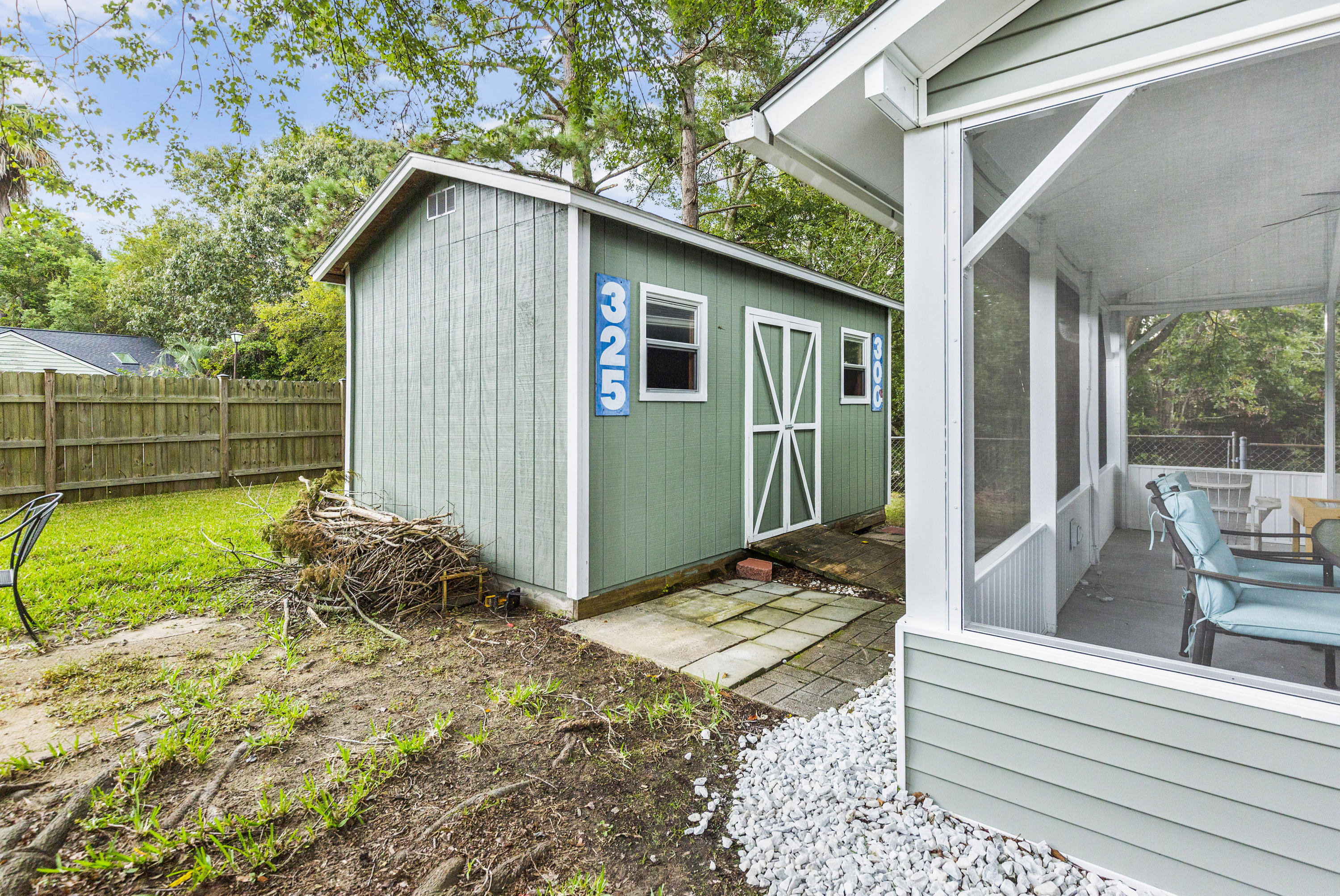1128 Shoreham Road Charleston, SC 29412 - Photo 32 of 33 32
