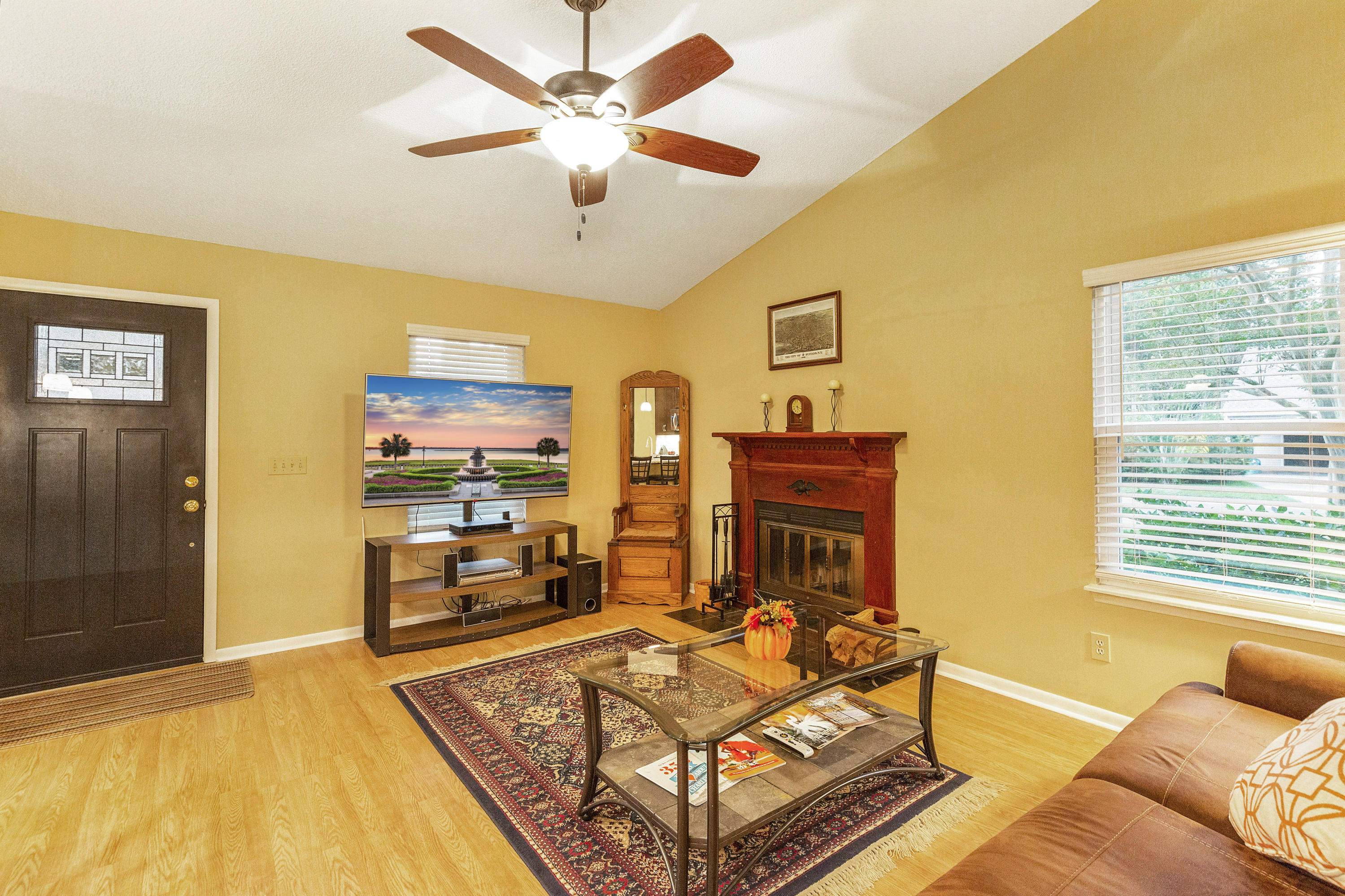 1128 Shoreham Road Charleston, SC 29412 - Photo 7 of 33 7
