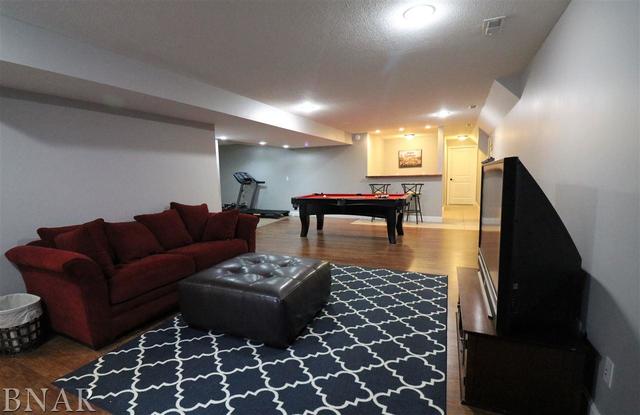 8635 Idlewood Road Clinton, IL 61727 - Photo 22 of 30