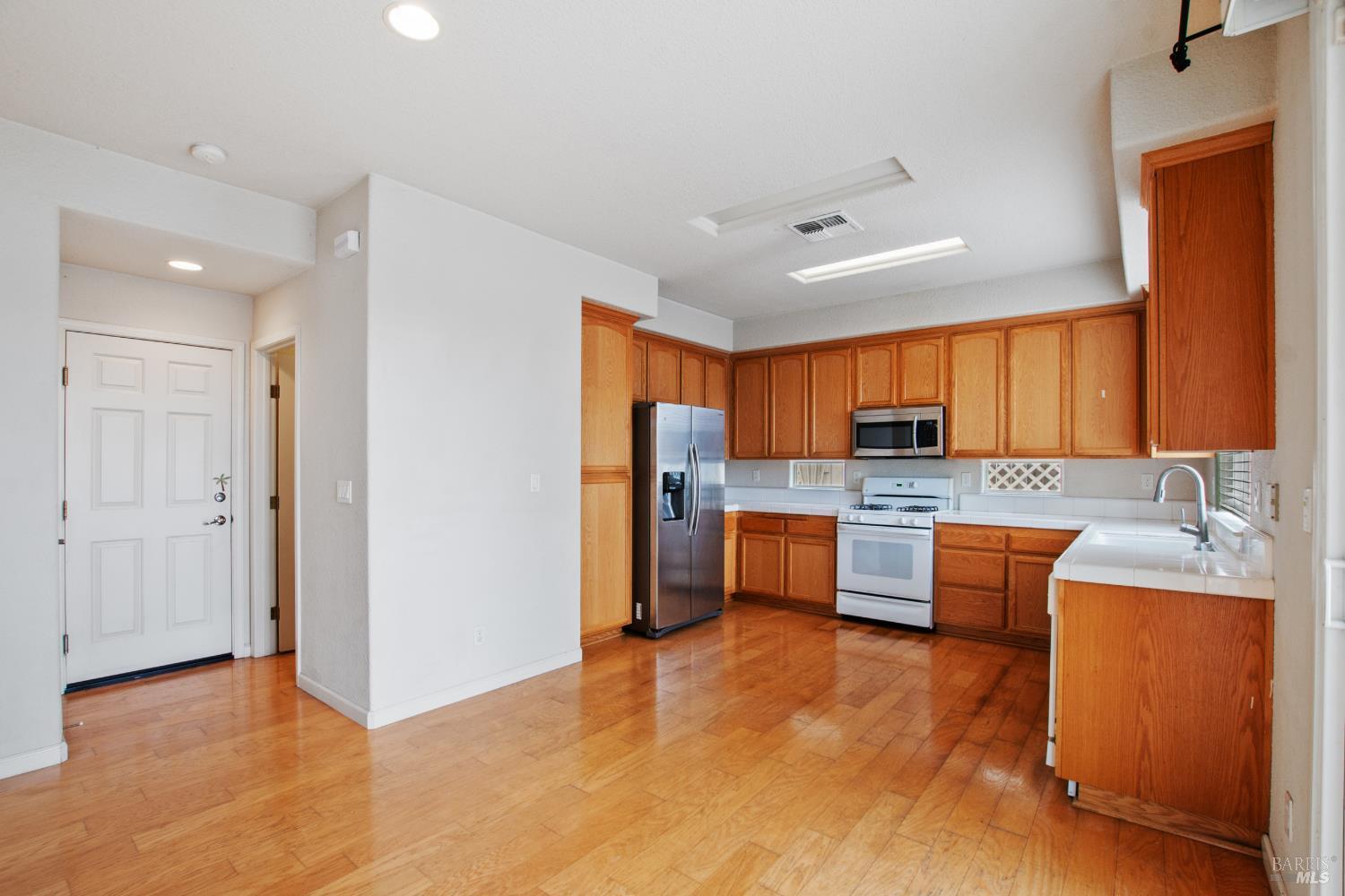 4056 Rickenbacker Drive Santa Rosa, CA 95407 - Photo 11 of 30