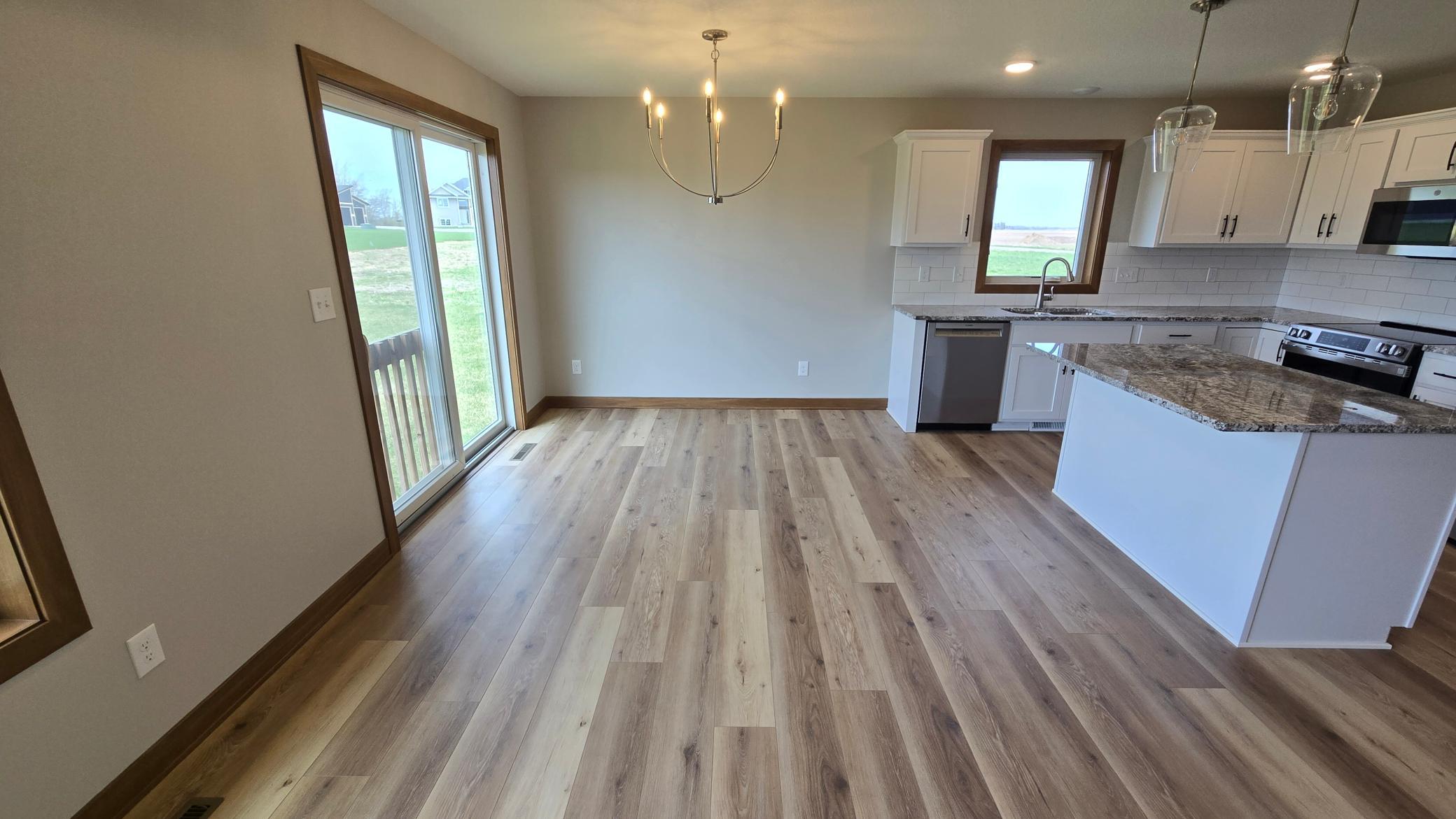 1309 18th Street Northeast Austin, MN 55912 - Photo 10 of 21