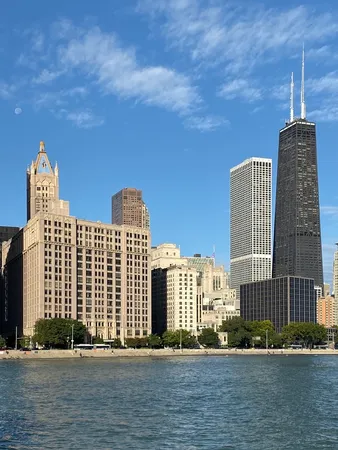 $5,200 | 680 North Lake Shore Drive, Unit 919, Chicago, IL 60611