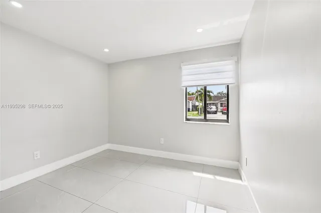 $3,400 | 12237 Southwest 193rd Street, Unit 1, Miami, FL 33177