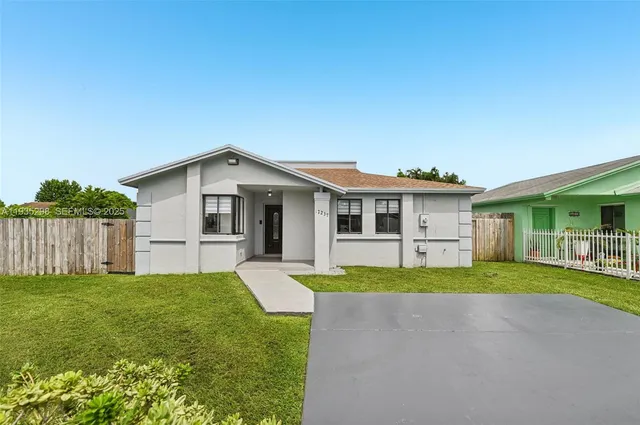 $3,400 | 12237 Southwest 193rd Street, Unit 1, Miami, FL 33177