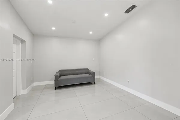 $3,200 | 12237 Southwest 193rd Street, Unit 1, Miami, FL 33177