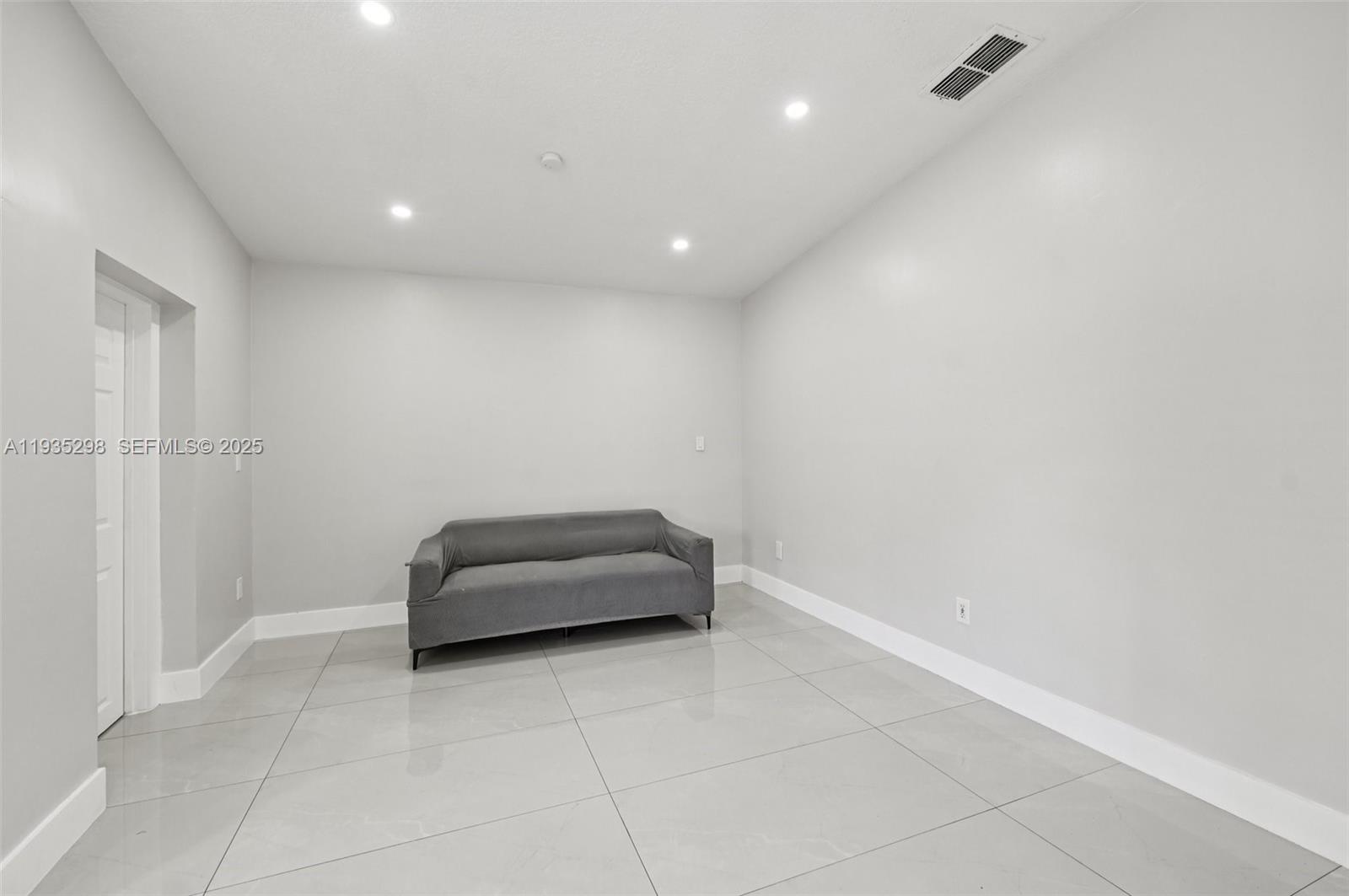 12237 Southwest 193rd Street, Unit 1 Miami, FL 33177 - Photo 5 of 26