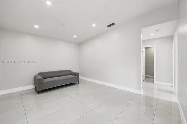 $3,200 | 12237 Southwest 193rd Street, Unit 1, Miami, FL 33177