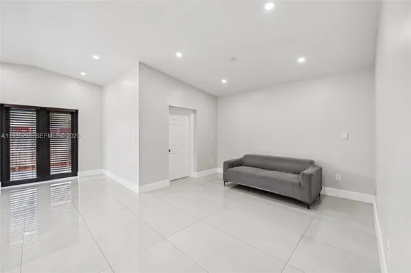 $3,200 | 12237 Southwest 193rd Street, Unit 1, Miami, FL 33177