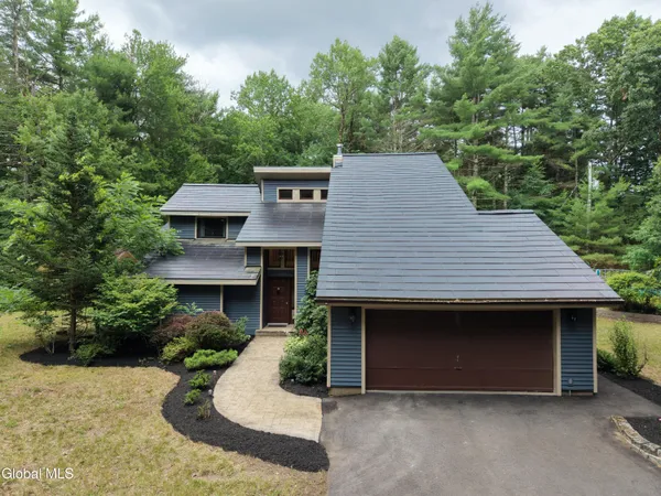 $499,900 | 71 Edie Road, Wilton, NY 12866