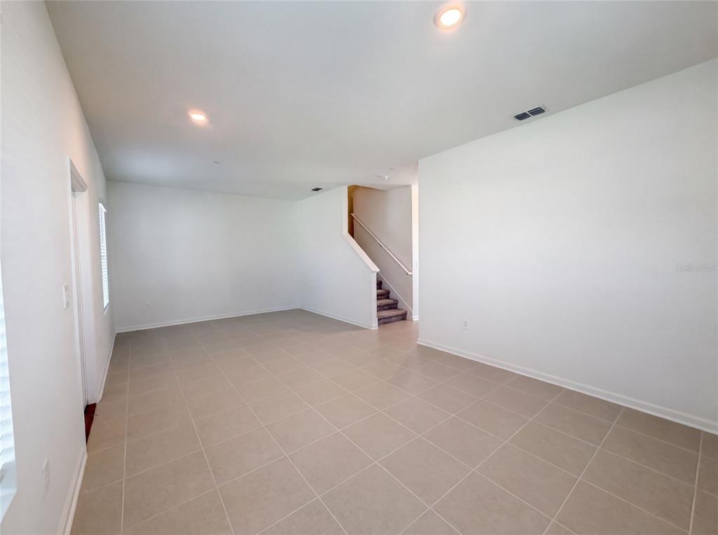 2172 Rider Rain Lane Apopka, FL 32703 - Photo 8 of 22 Gallery Image 8