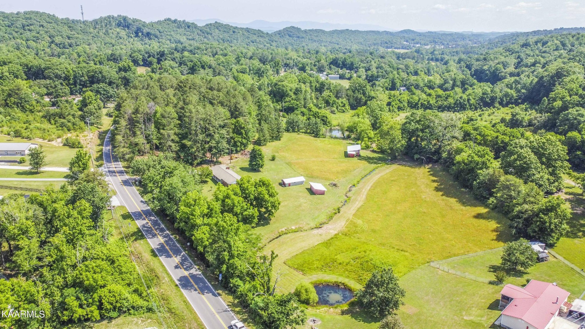 122 Gallaher Road Kingston, TN 37763 - Photo 2 of 59