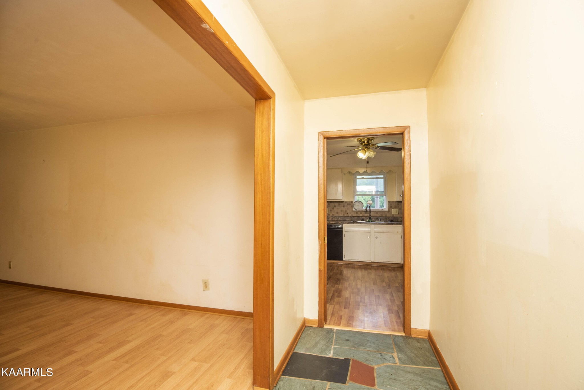 122 Gallaher Road Kingston, TN 37763 - Photo 21 of 59