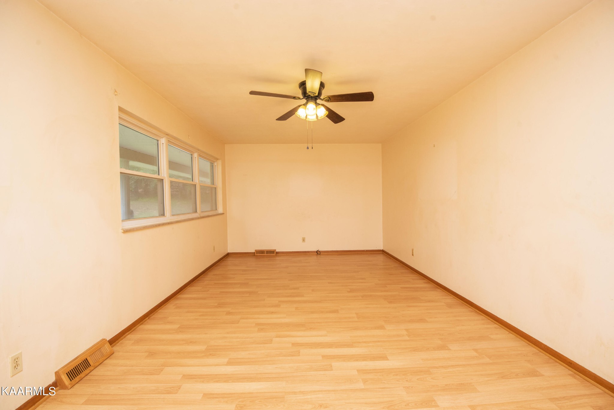 122 Gallaher Road Kingston, TN 37763 - Photo 28 of 59