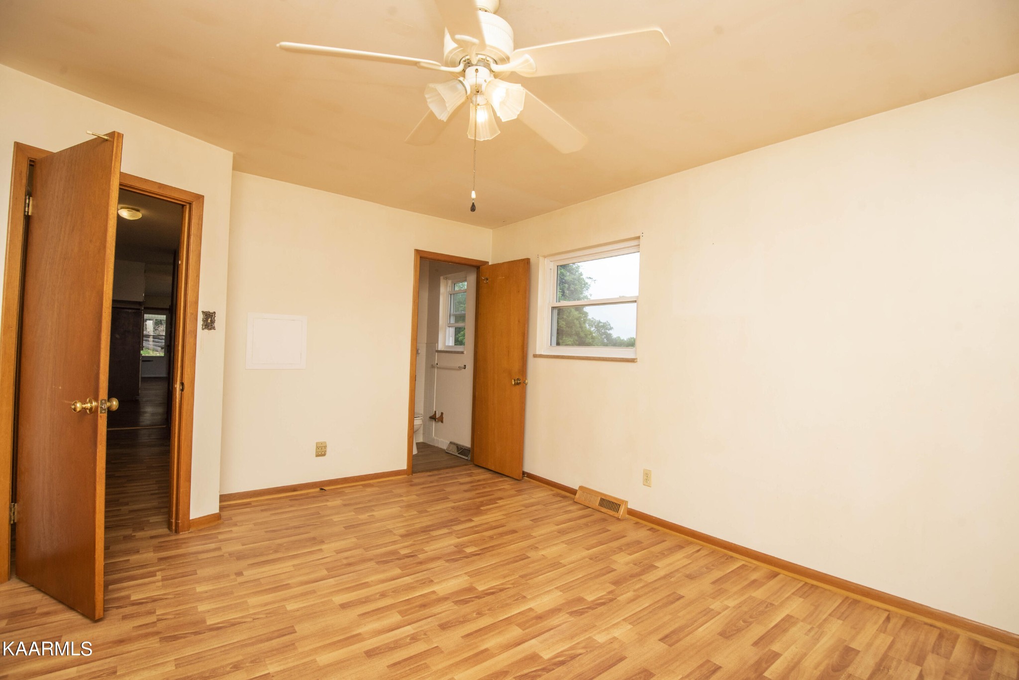 122 Gallaher Road Kingston, TN 37763 - Photo 32 of 59