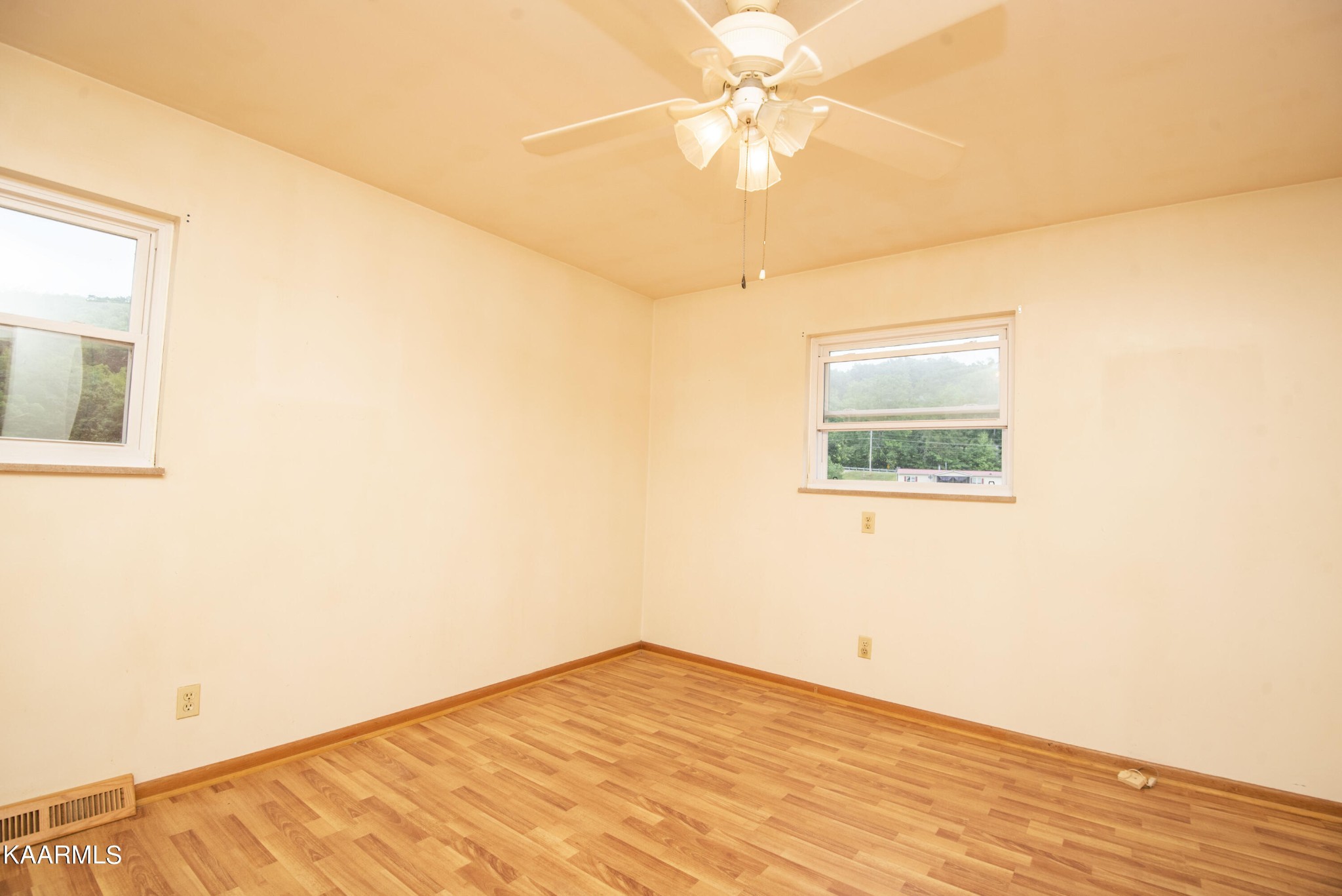 122 Gallaher Road Kingston, TN 37763 - Photo 33 of 59