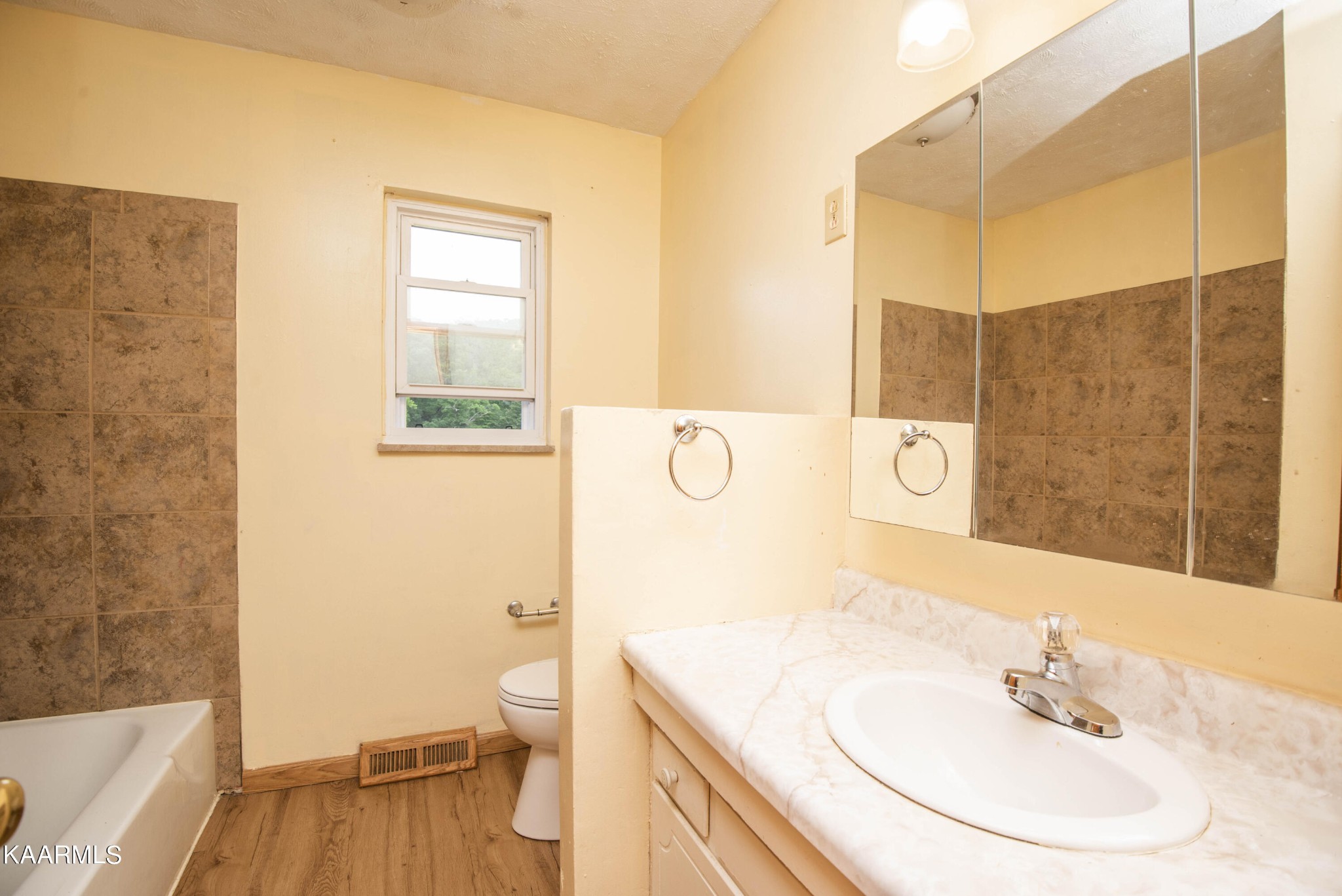 122 Gallaher Road Kingston, TN 37763 - Photo 35 of 59