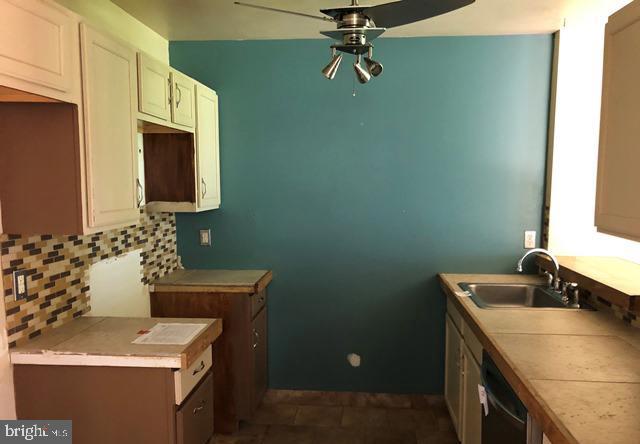 62 Augusta Drive Columbus, NJ 08022 - Photo 5 of 8