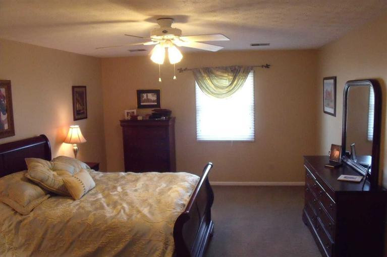 1043 Rockbridge Road Lexington, KY 40515 - Photo 12 of 30 Photo 12