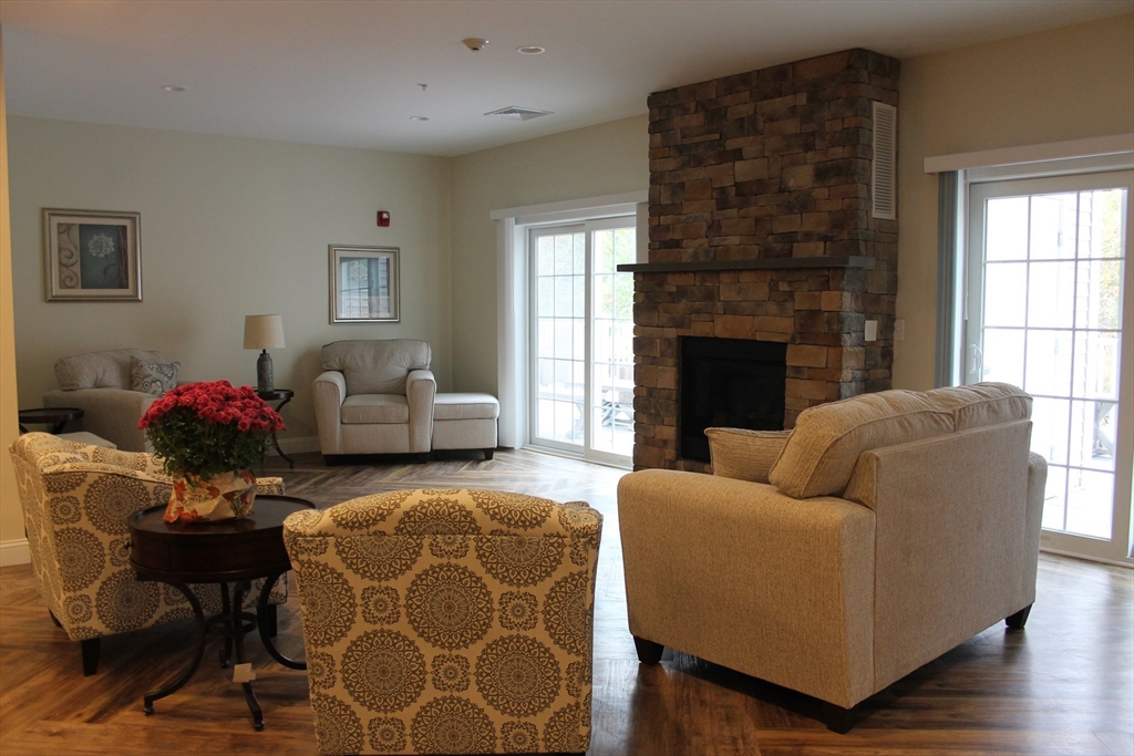 2 Regency Village Way, Unit 101 Merrimac, MA 01860 - Photo 3 of 4