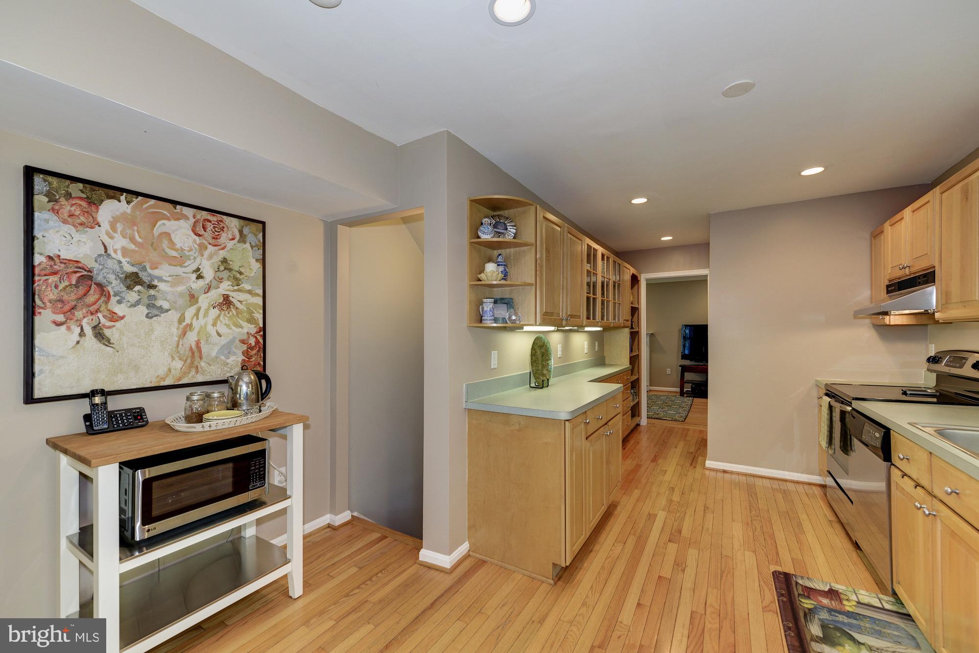 2305 Archdale Road Reston, VA 20191 - Photo 15 of 49