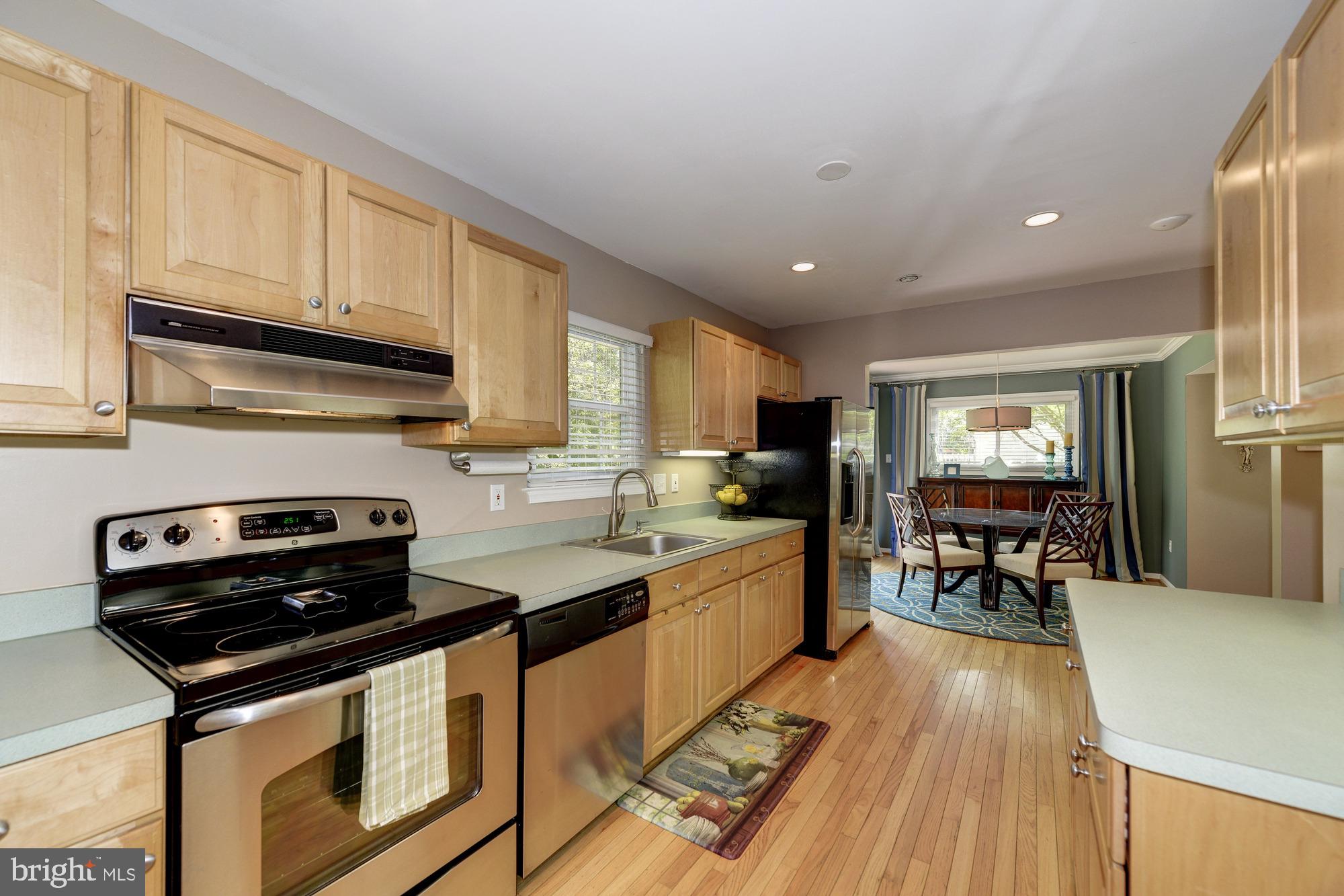 2305 Archdale Road Reston, VA 20191 - Photo 17 of 49