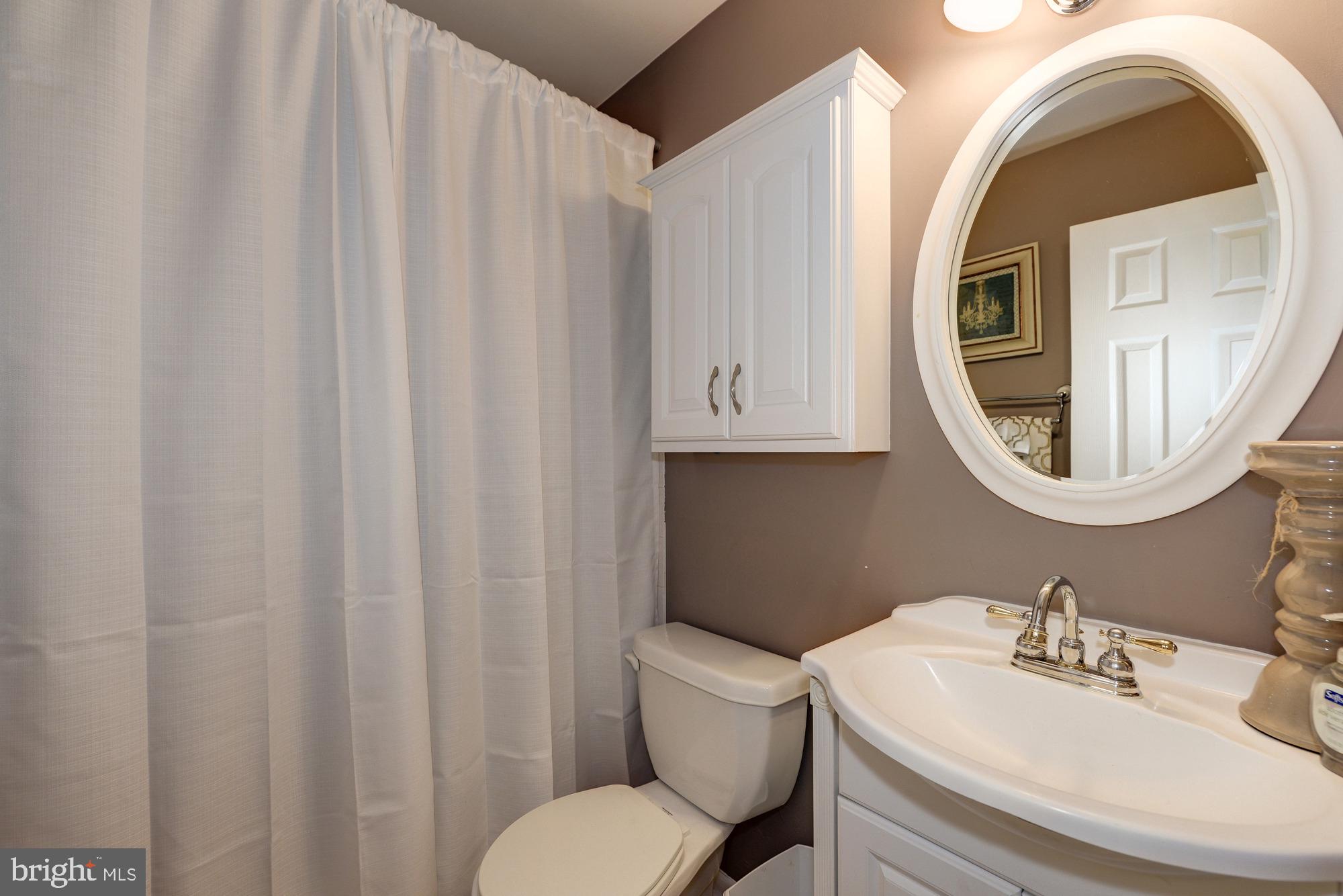 2305 Archdale Road Reston, VA 20191 - Photo 30 of 49