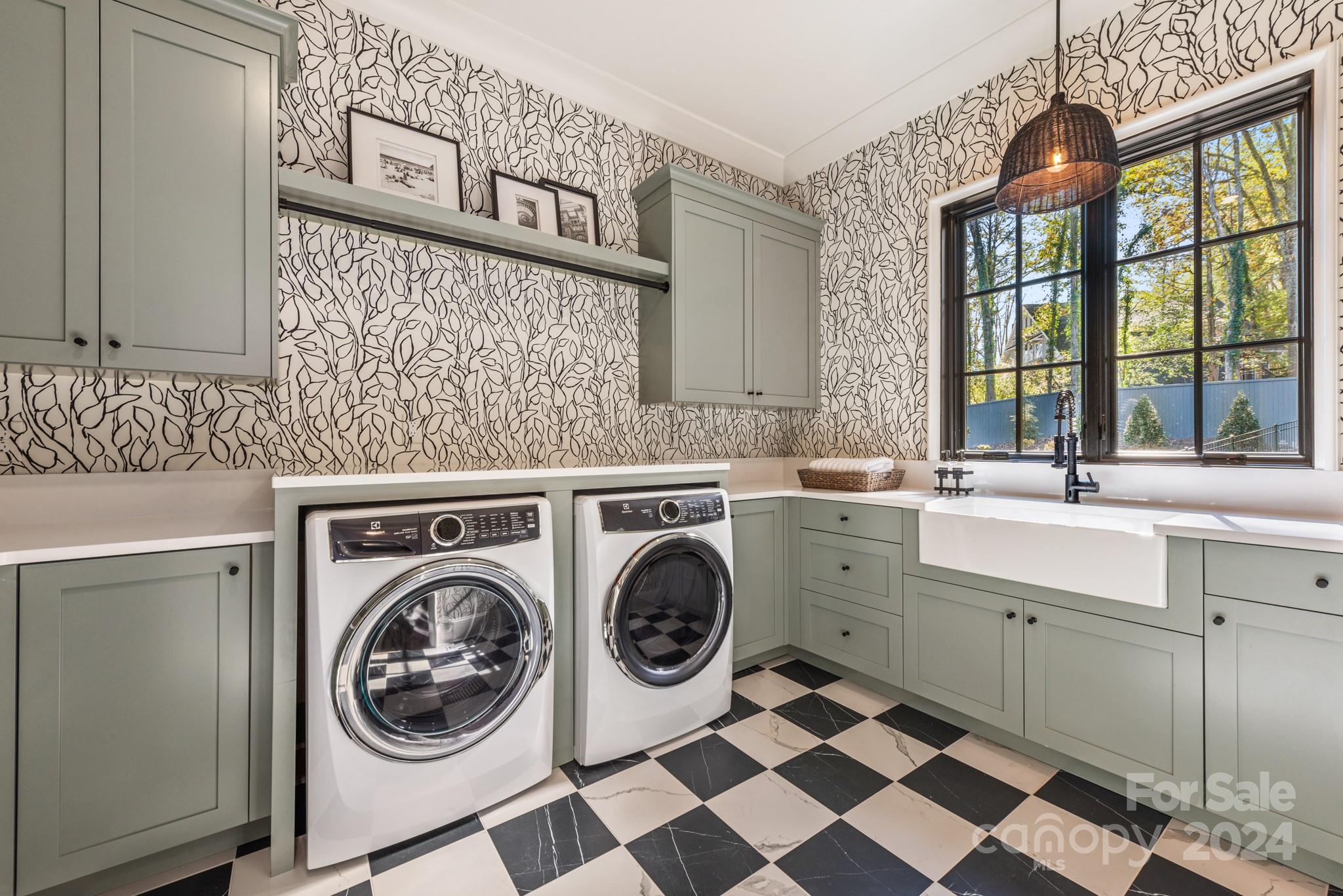 6031 Creola Road Charlotte, NC 28270 - Photo 17 of 21 Gallery Image 17