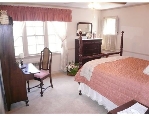 1301 Garland Road South Bend, IN 46614 - Photo 9 of 12 Gallery Image 9