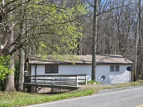 $150,000 | 326 Cove Creek Road, Roan Mountain, TN 37687