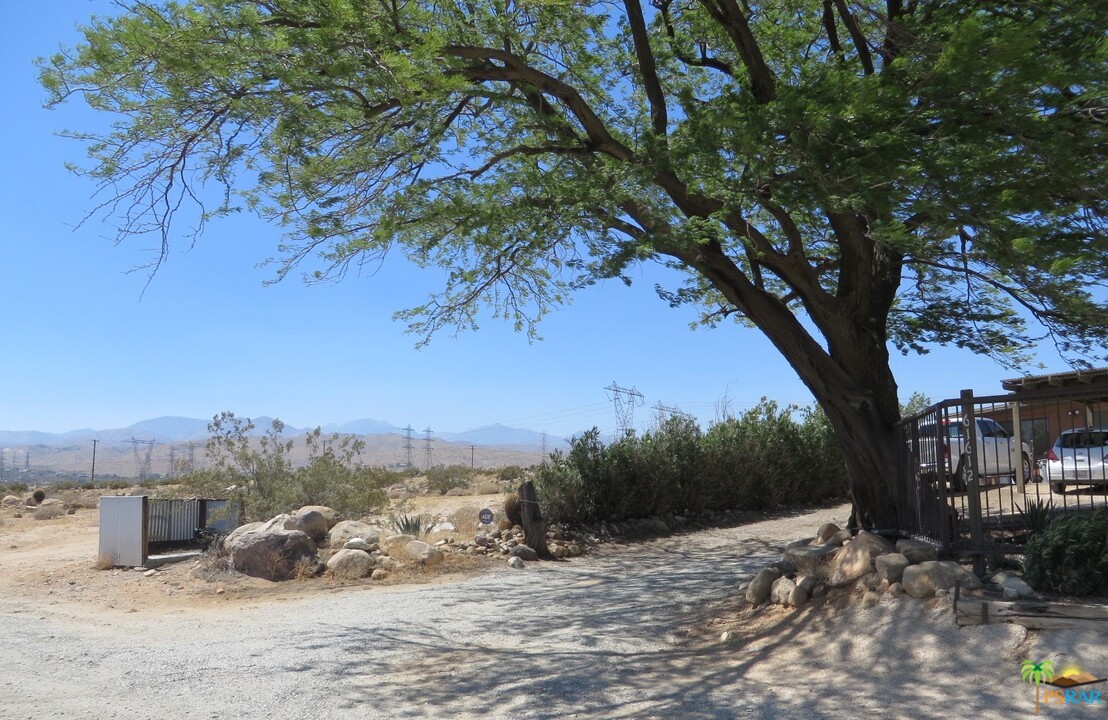 61612 Sagebrush Road North Palm Springs, CA 92258 - Photo 30 of 30 a view of a outdoor space