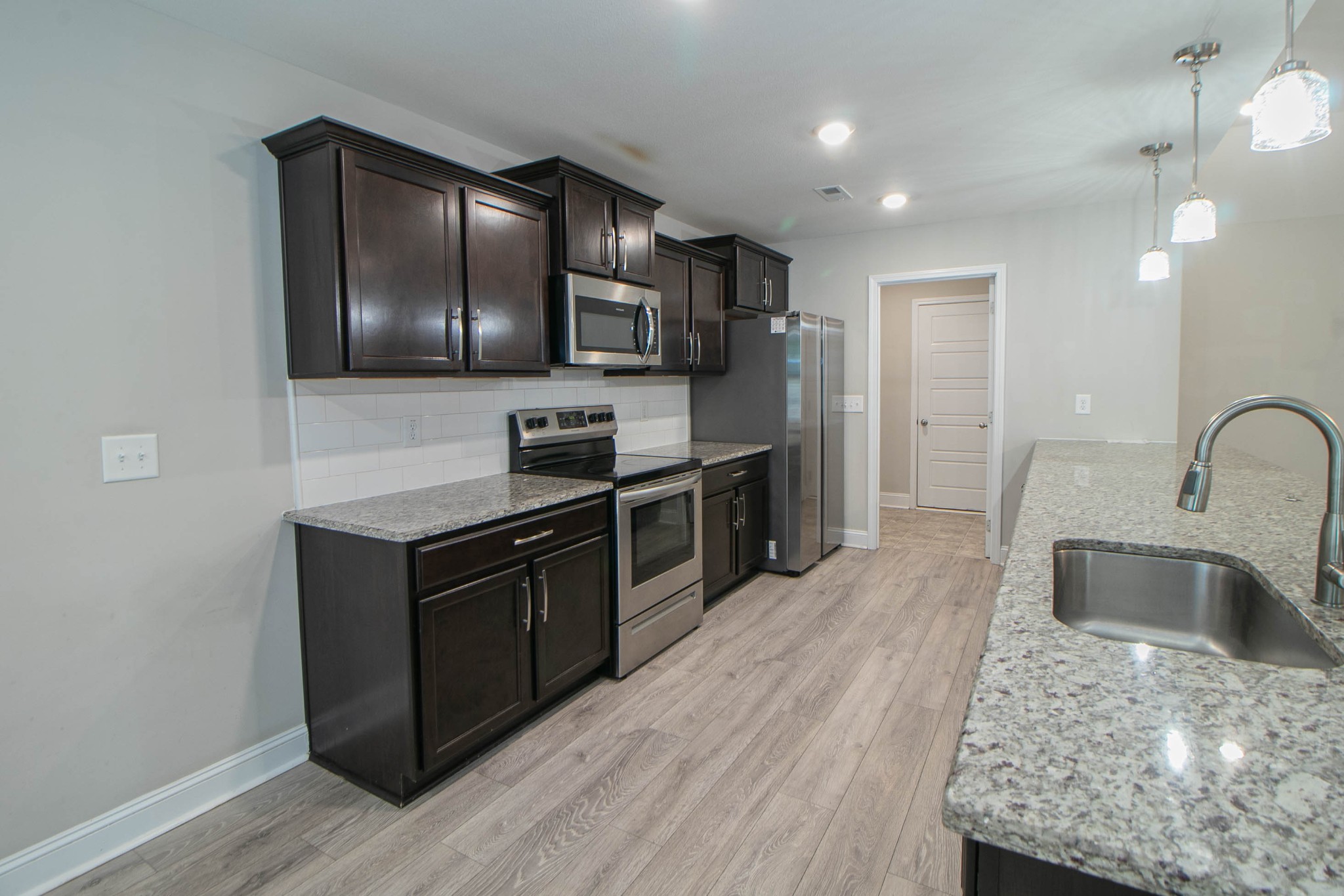 220 King Road Clarksville, TN 37042 - Photo 8 of 29