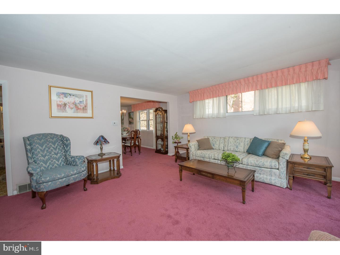 356 Lester Road Springfield, PA 19064 - Photo 4 of 25